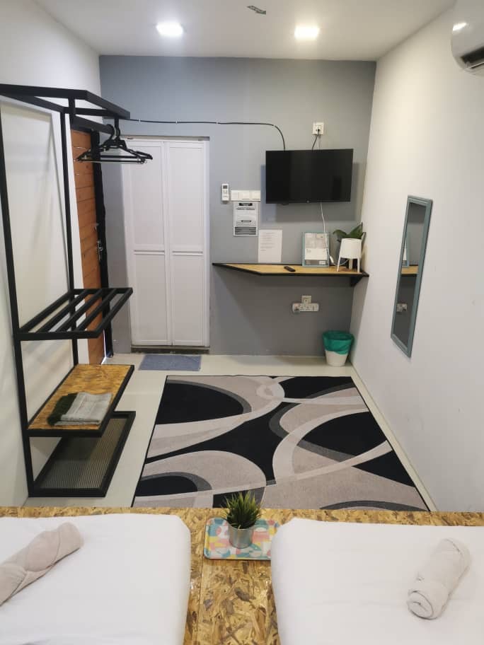 3cf750ec-0e39-4a63-8e11-4462918e0f1a