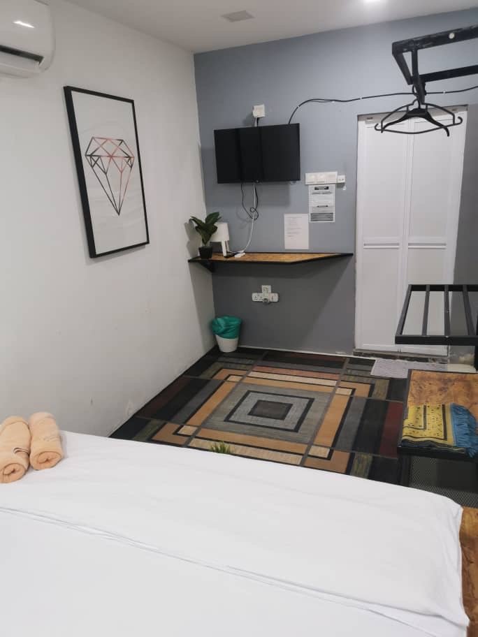 cd957140-8862-46c4-9af4-cb1d685eb13c